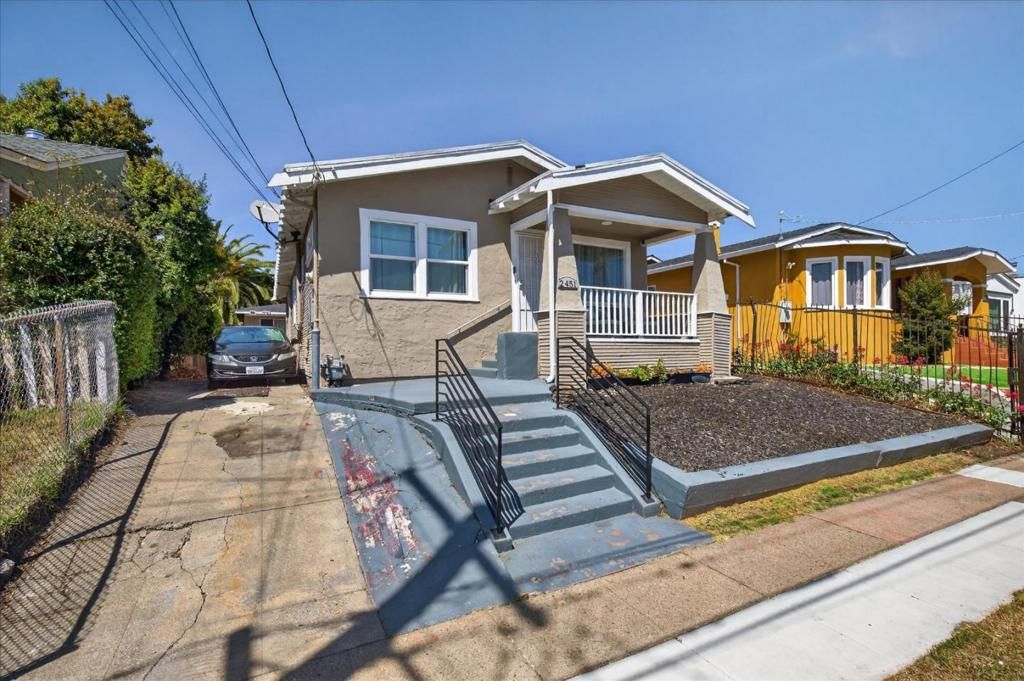 Image 30 of property listing at 2451 65th Avenue, Oakland, CA 94605