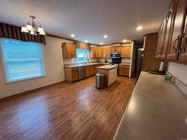 359 Denise Lane, Hot Springs, AR 71901