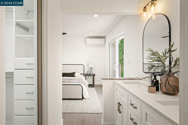 1316 Pineview Ln, Concord, CA 94521