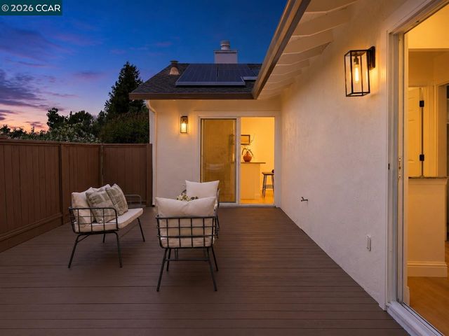 1316 Pineview Ln, Concord, CA 94521