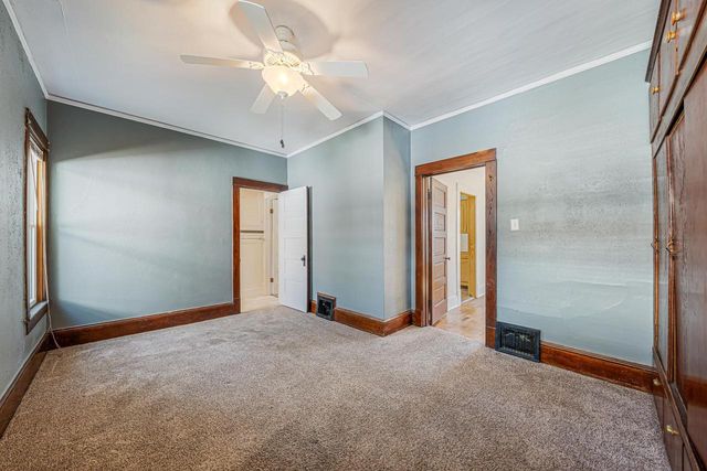 1561 W PROSPECT AVENUE, Appleton, WI 54914