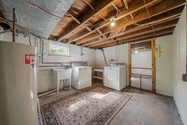 1561 W PROSPECT AVENUE, Appleton, WI 54914
