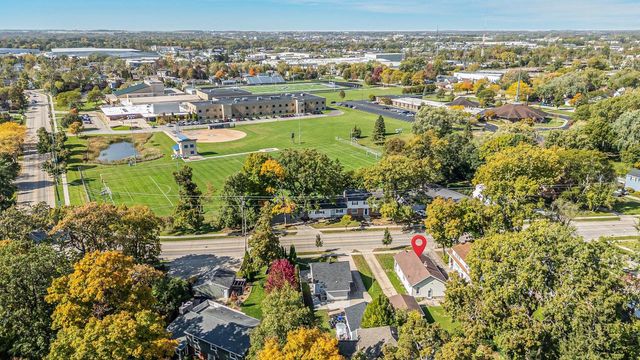 1561 W PROSPECT AVENUE, Appleton, WI 54914