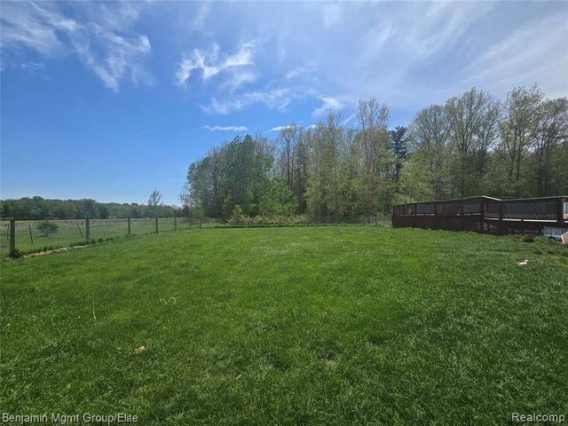 6827 Lapeer Road, Kimball, MI 48074