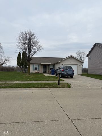 9610 English Oak Place, Indianapolis, IN 46235