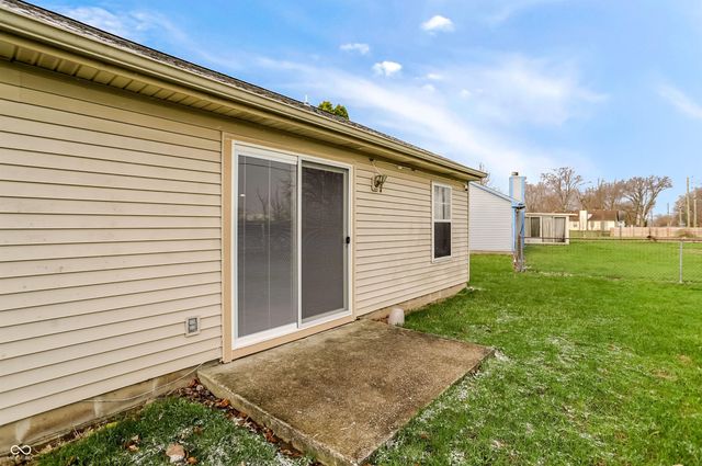 9610 English Oak Place, Indianapolis, IN 46235