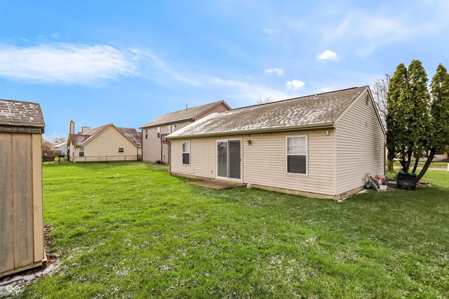 9610 English Oak Place, Indianapolis, IN 46235