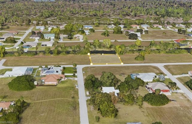 2105 NE 27th ST, Cape Coral, FL 33909