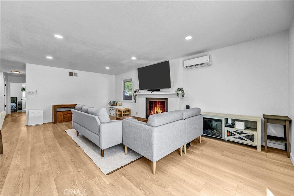 10918 Kentucky, Whittier, CA 90603 — photo 5