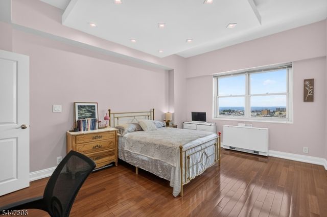 6600 Kennedy Blvd E Apt 23J 23J, West New York Town, NJ 07093