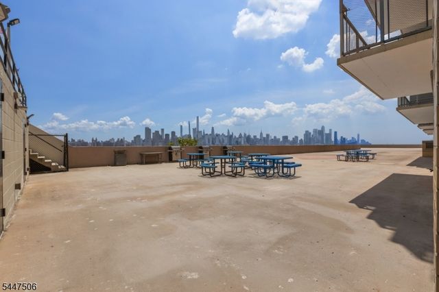 6600 Kennedy Blvd E Apt 23J 23J, West New York Town, NJ 07093