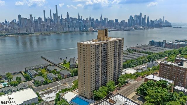 6600 Kennedy Blvd E Apt 23J 23J, West New York Town, NJ 07093