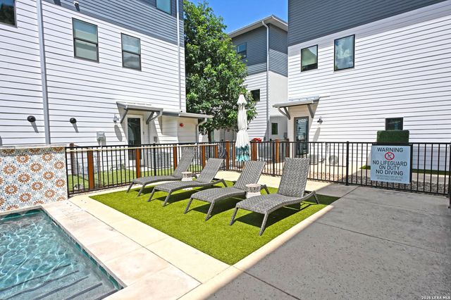 1208 N Academy Ave # 3207, New Braunfels, TX 78130