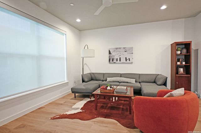 1208 N Academy Ave # 3207, New Braunfels, TX 78130