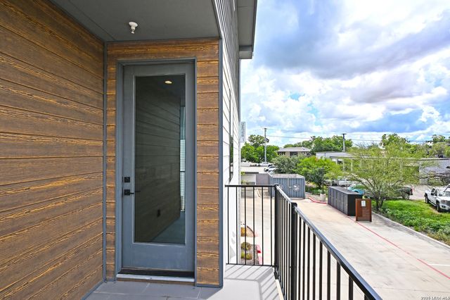 1208 N Academy Ave # 3207, New Braunfels, TX 78130