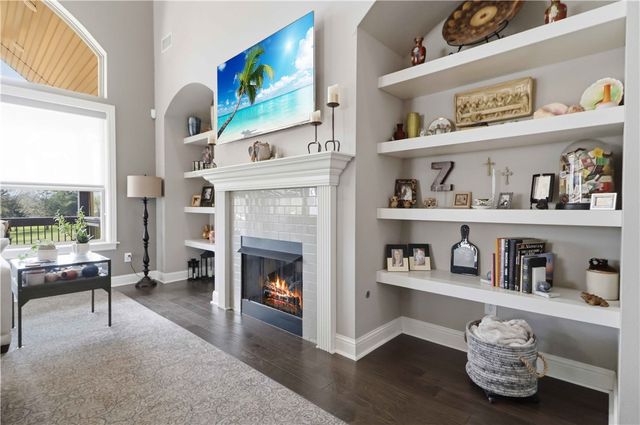 5125 Sagely Lane, Fayetteville, AR 72703