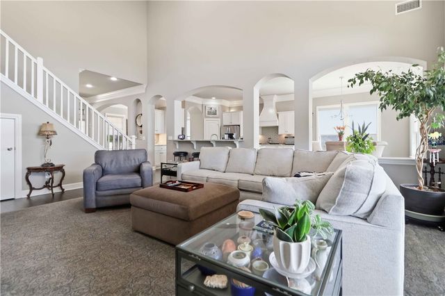 5125 Sagely Lane, Fayetteville, AR 72703