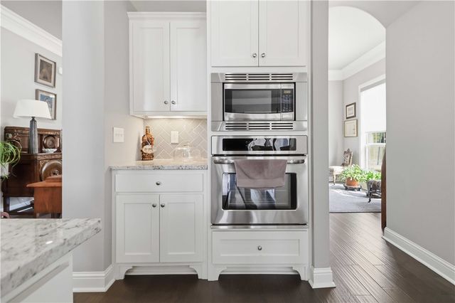 5125 Sagely Lane, Fayetteville, AR 72703