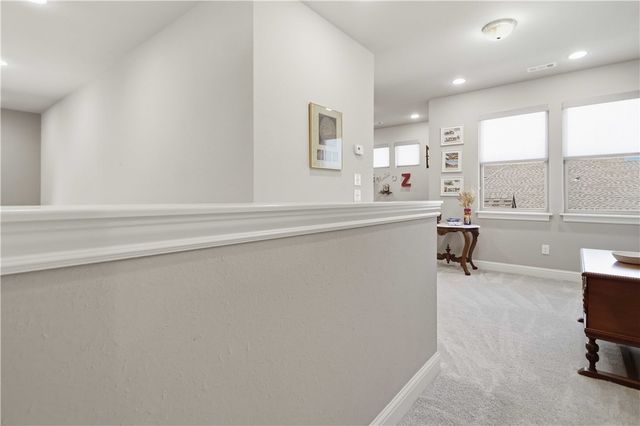 5125 Sagely Lane, Fayetteville, AR 72703