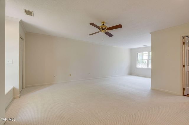 1005 Huntington Court, Kingsport, TN 37660
