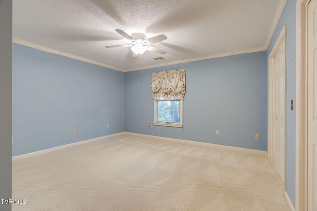 1005 Huntington Court, Kingsport, TN 37660