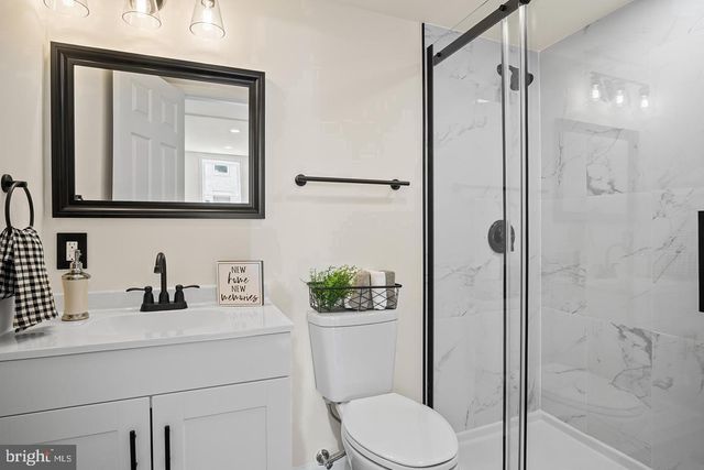 243 N LOCUST ST, Hagerstown, MD 21740