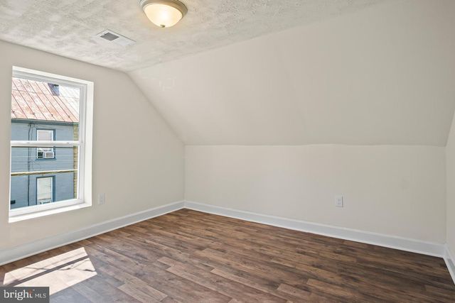 243 N LOCUST ST, Hagerstown, MD 21740