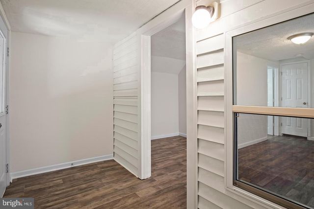 243 N LOCUST ST, Hagerstown, MD 21740