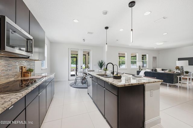 159 ROCKCREEK Drive, St. Johns, FL 32259