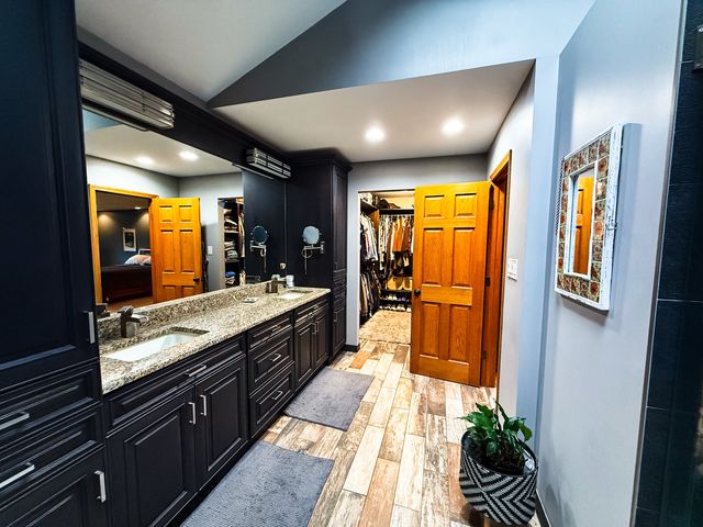 12701 W Oak Valley Trail, Homer Glen, IL 60491