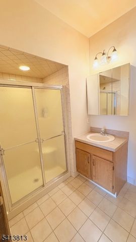 5415 Richmond Rd 415, West Milford Twp., NJ 07480