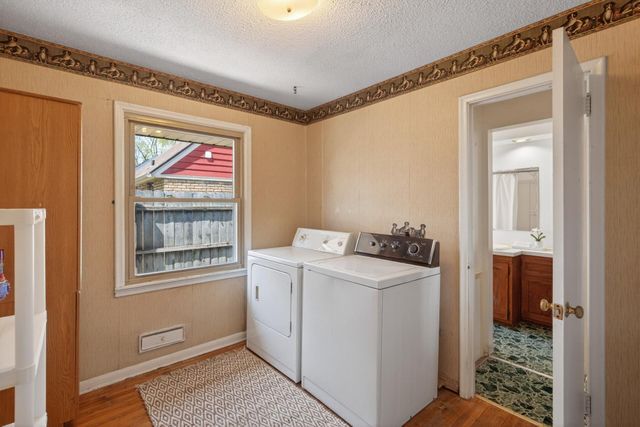 7001 Lombardy Lane, Crystal, MN 55428