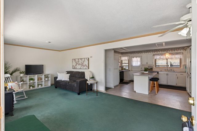 7001 Lombardy Lane, Crystal, MN 55428