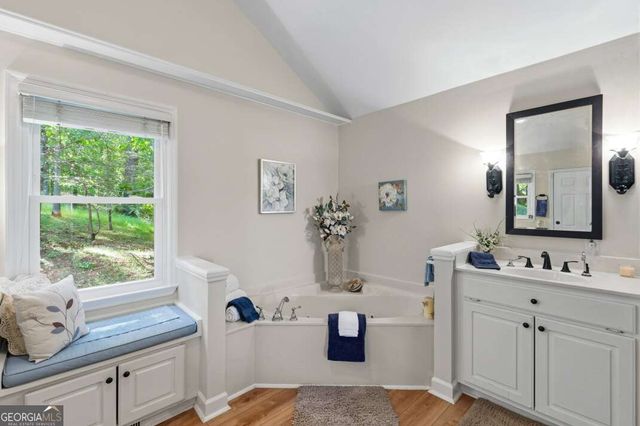 1925 Lakeview Summit Drive, Young Harris, GA 30582