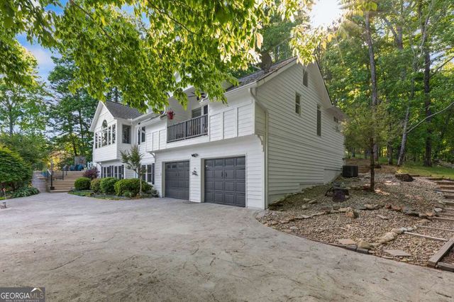 1925 Lakeview Summit Drive, Young Harris, GA 30582