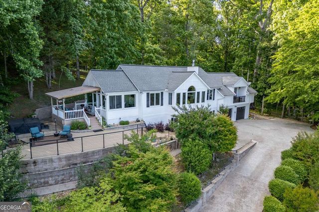 1925 Lakeview Summit Drive, Young Harris, GA 30582