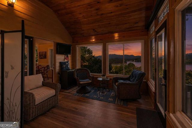 1925 Lakeview Summit Drive, Young Harris, GA 30582