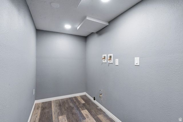 1438 N TRINNAMAN LN, Lehi, UT 84043