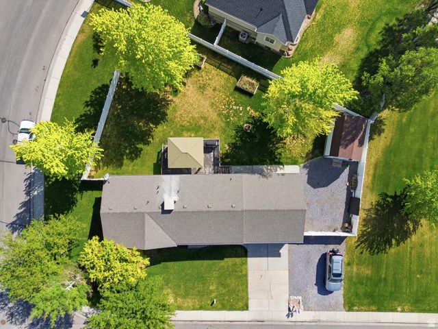 1438 N TRINNAMAN LN, Lehi, UT 84043