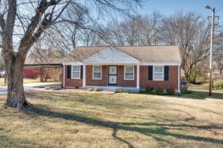 534 Wanda Dr, Nashville, TN 37210