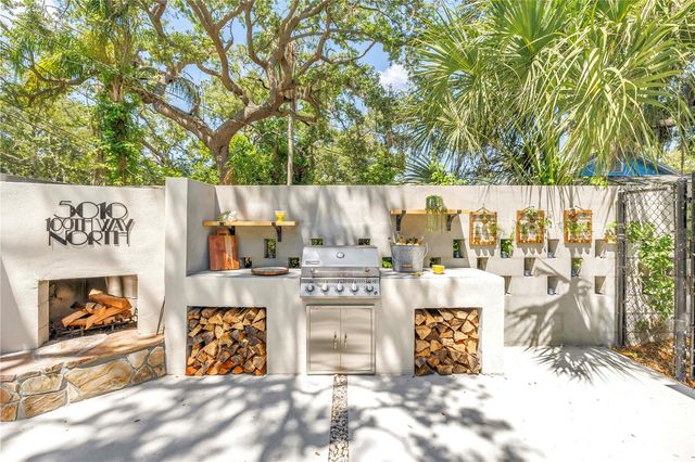 5010 109TH WAY N, St Petersburg, FL 33708