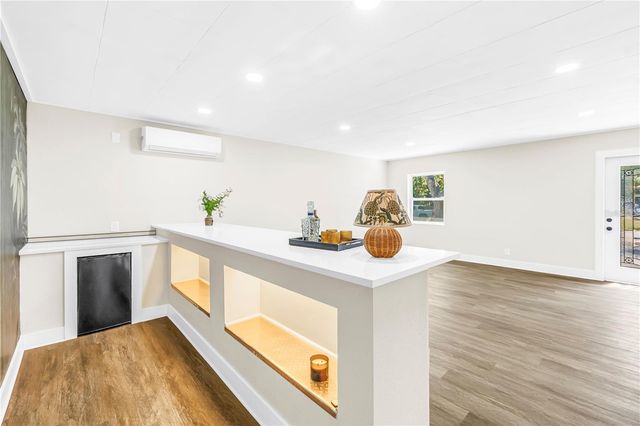 5010 109TH WAY N, St Petersburg, FL 33708