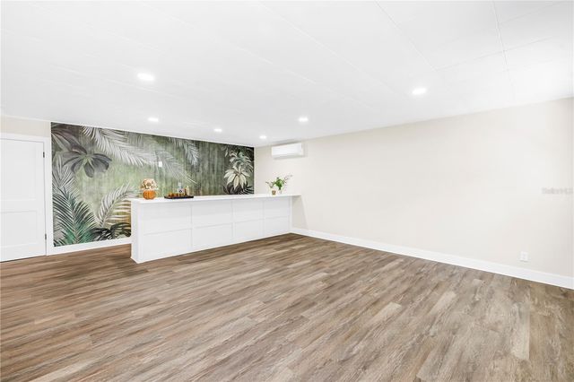 5010 109TH WAY N, St Petersburg, FL 33708