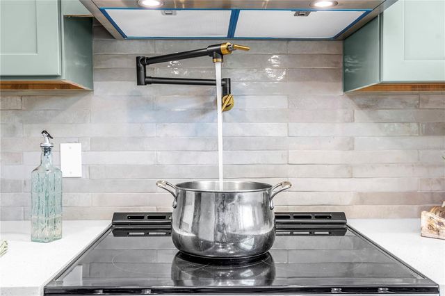 5010 109TH WAY N, St Petersburg, FL 33708