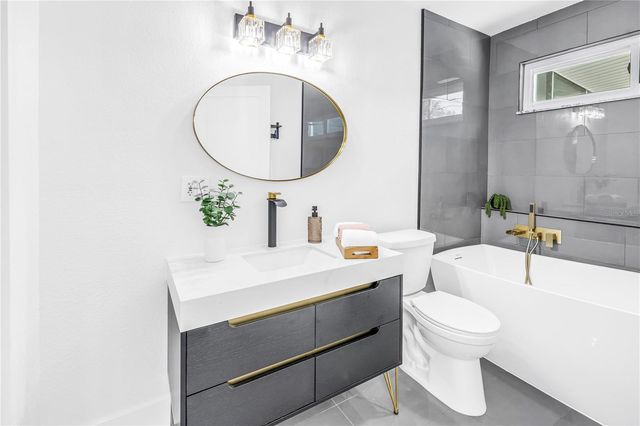 5010 109TH WAY N, St Petersburg, FL 33708