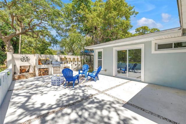 5010 109TH WAY N, St Petersburg, FL 33708