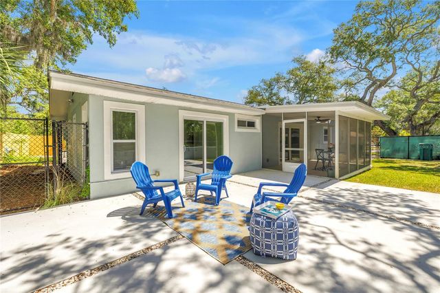 5010 109TH WAY N, St Petersburg, FL 33708