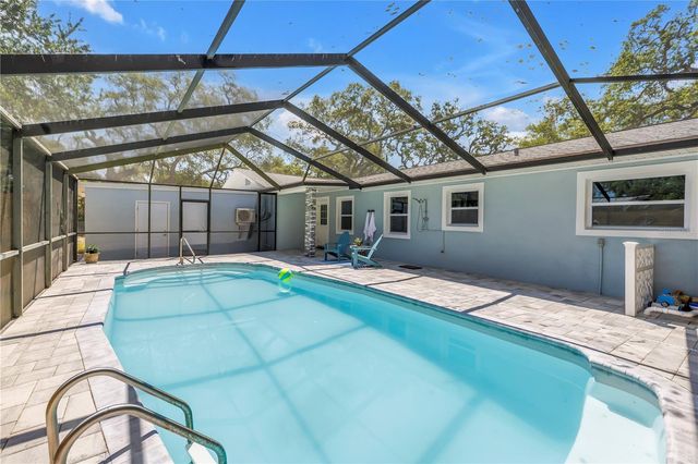 5010 109TH WAY N, St Petersburg, FL 33708