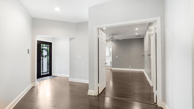 850 SW 87th Lane, Plantation, FL 33324