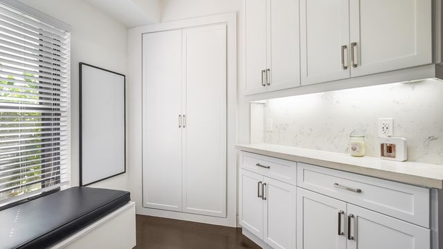 850 SW 87th Lane, Plantation, FL 33324